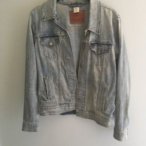 Levi’s jean jacket